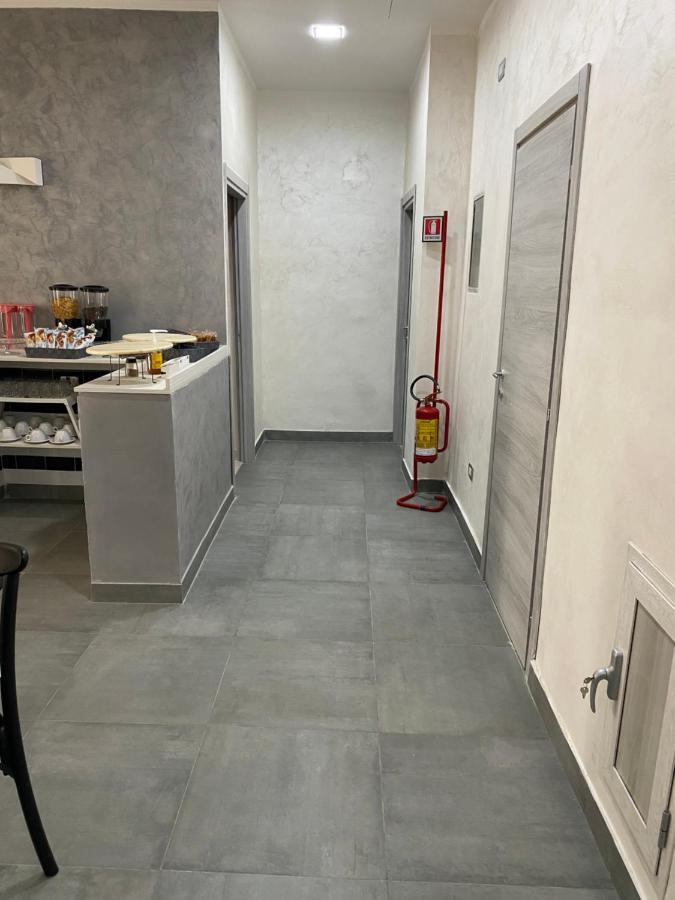 Hotel Poker Napoli Esterno foto