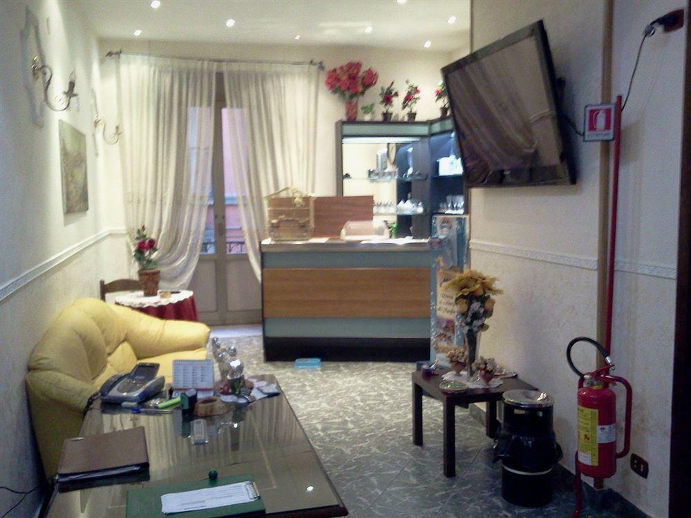 Hotel Poker Napoli Esterno foto